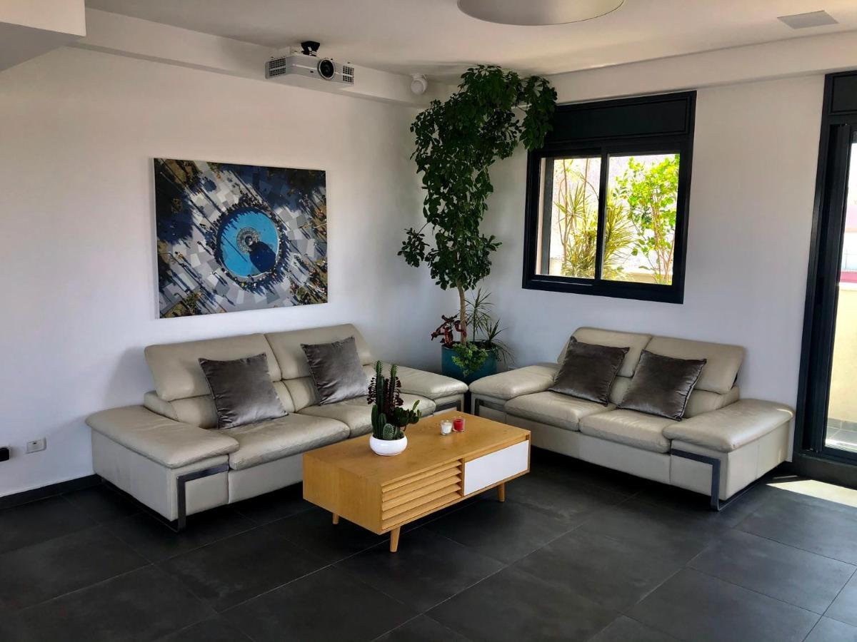Suite And Room In A Breathtaking New Designed Penthouse In Se Tlv Tel Aviv Exterior foto